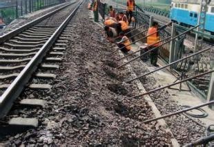 彝良铁路下沉注浆